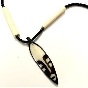 HAND CRAFT Vintage Beaded Choker Necklace